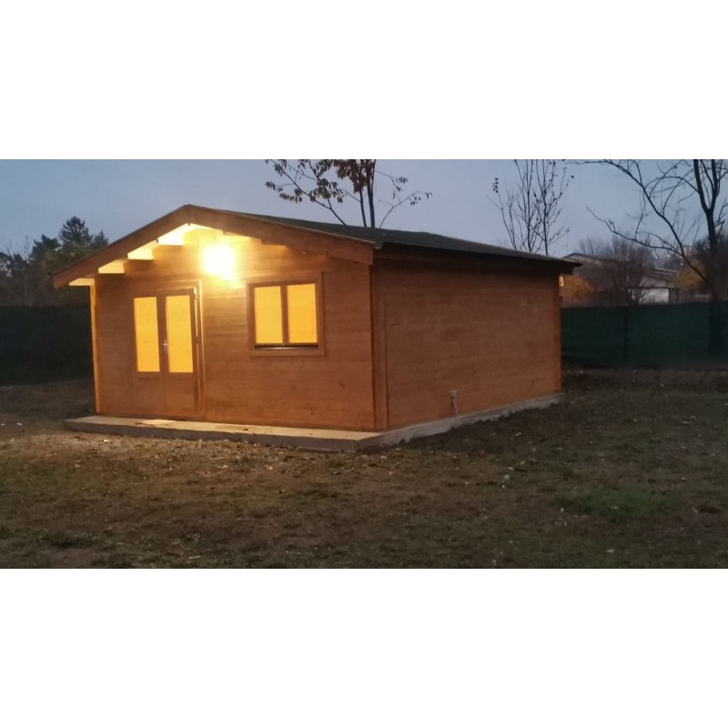 Casetta da giardino LELLA 5x5 44 mm, realizzazione lato frontale