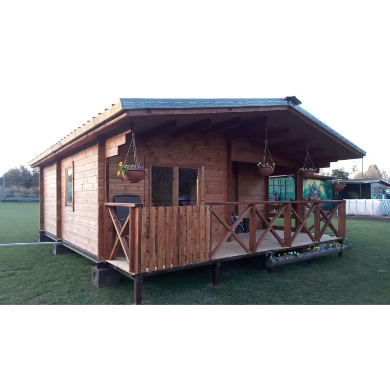 Casa di legno coibentata ELBA 6x6 44/100/44 mm, realizzazione fronte lato sinistro