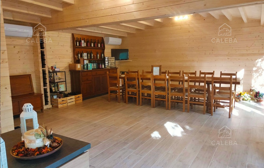 Come arredare le case in legno interni rustici