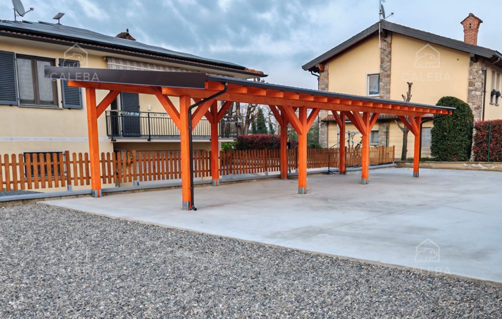 Permessi per costruire una tettoia in legno: cosa serve?